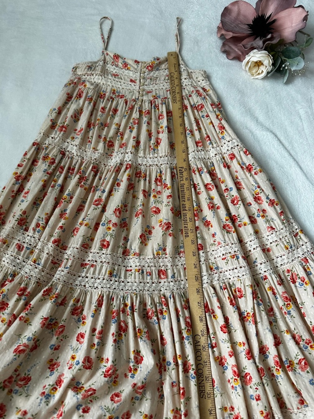 The Great. Serenade Dress in Pale Pink Kerchief Rose Print - Picture 9 of 17